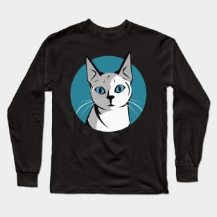 Cute cat with blue eyes Long Sleeve T-Shirt